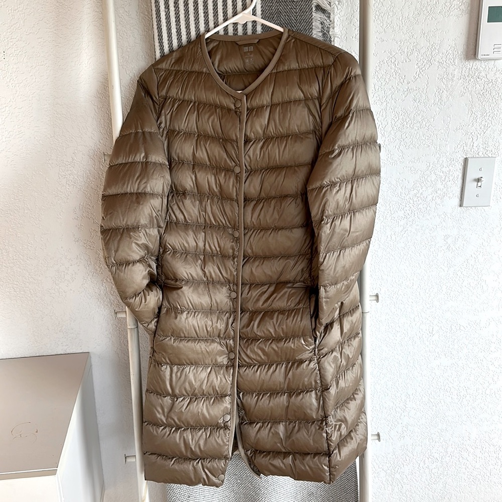 Uniqlo knee length ultralight puffer